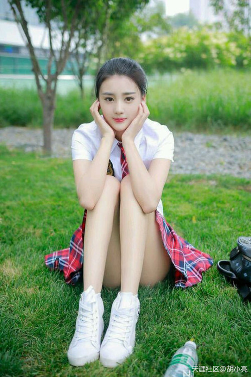 李娜观战中网为中国选手加油,李娜网球赛视频完整版